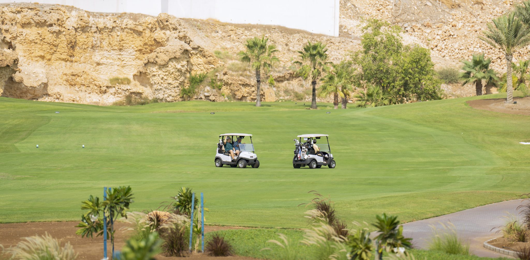 la vie club golf events